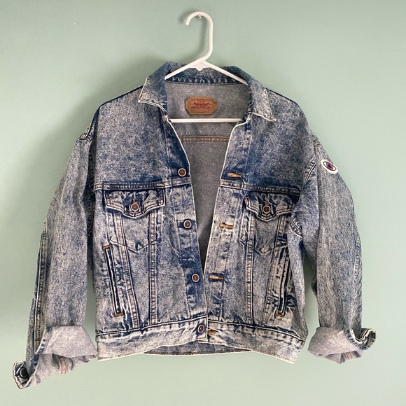 Vintage acid wash levi’s denim jean jacket medium EUC embellished retro 80s - Picture 2 of 6